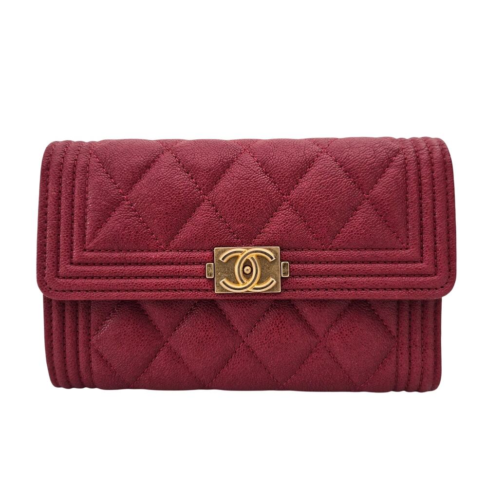 Chanel Caviar Quilted Medium Boy Flap Wallet Red
